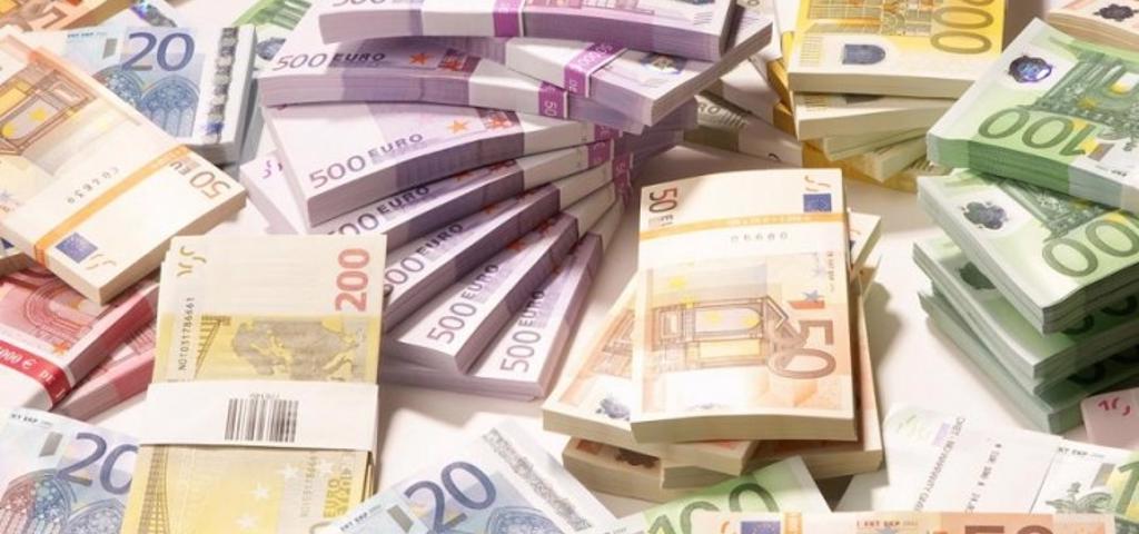 Επιταχύνθηκε ο ρυθμός αύξησης των καταθέσεων τον Ιανουάριο Επιταχύνθηκε ο ρυθμός αύξησης των καταθέσεων τον Ιανουάριο